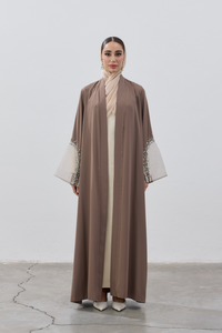 Abaya met transparante mouwdetails en steentjes
