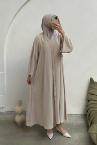 Modest jurk met lint