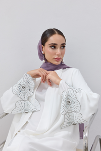 Abaya met steentjesdetail