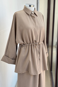 Twinset met ceintuurlint